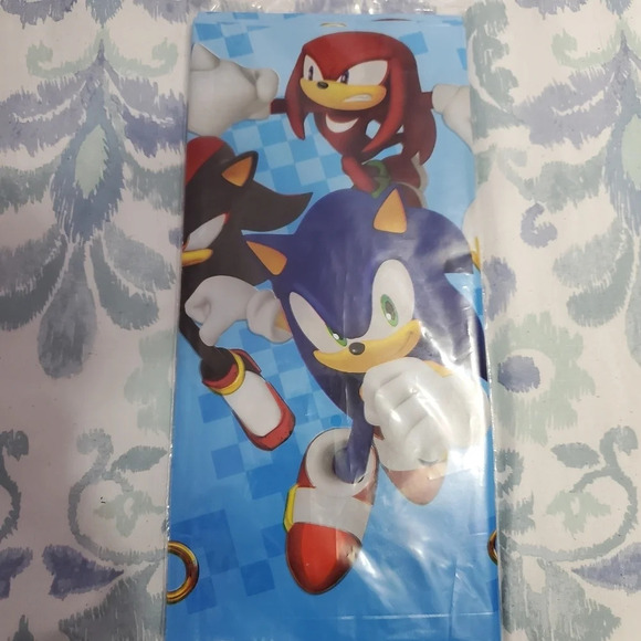 New Sonic the Hedgehog Plastic Table Cover, 54in x 96in Birthday Party Decor - Picture 2 of 3